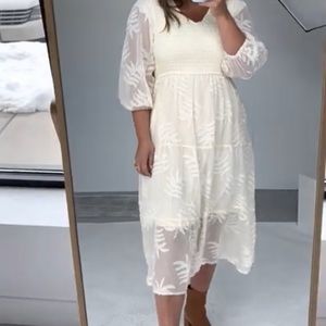 NWT Piper and Scoot - The Channing Dress in Cream Medium